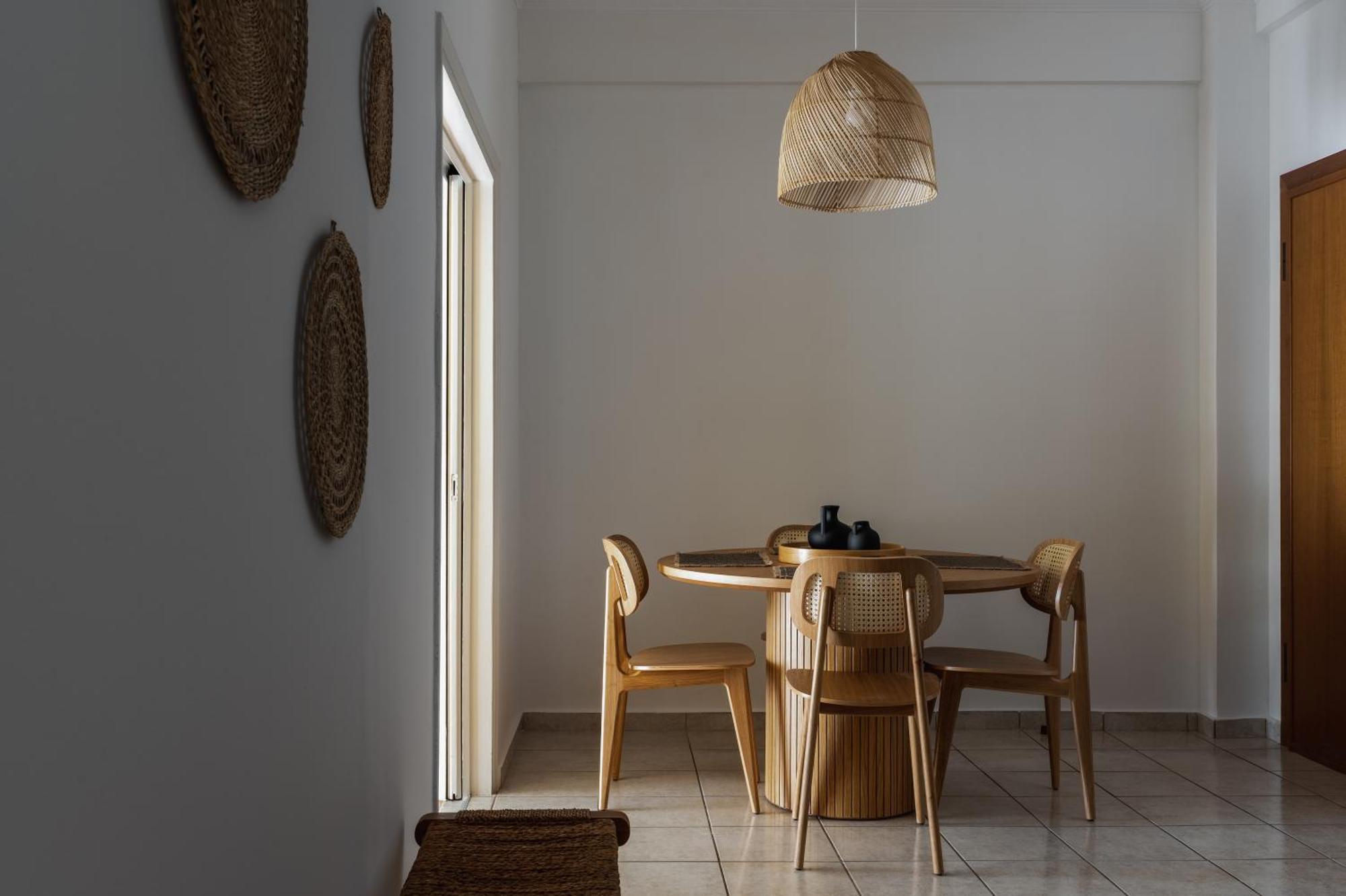 Athens' Gem: Fun, Sun & Your Koukaki Run! Kültér fotó